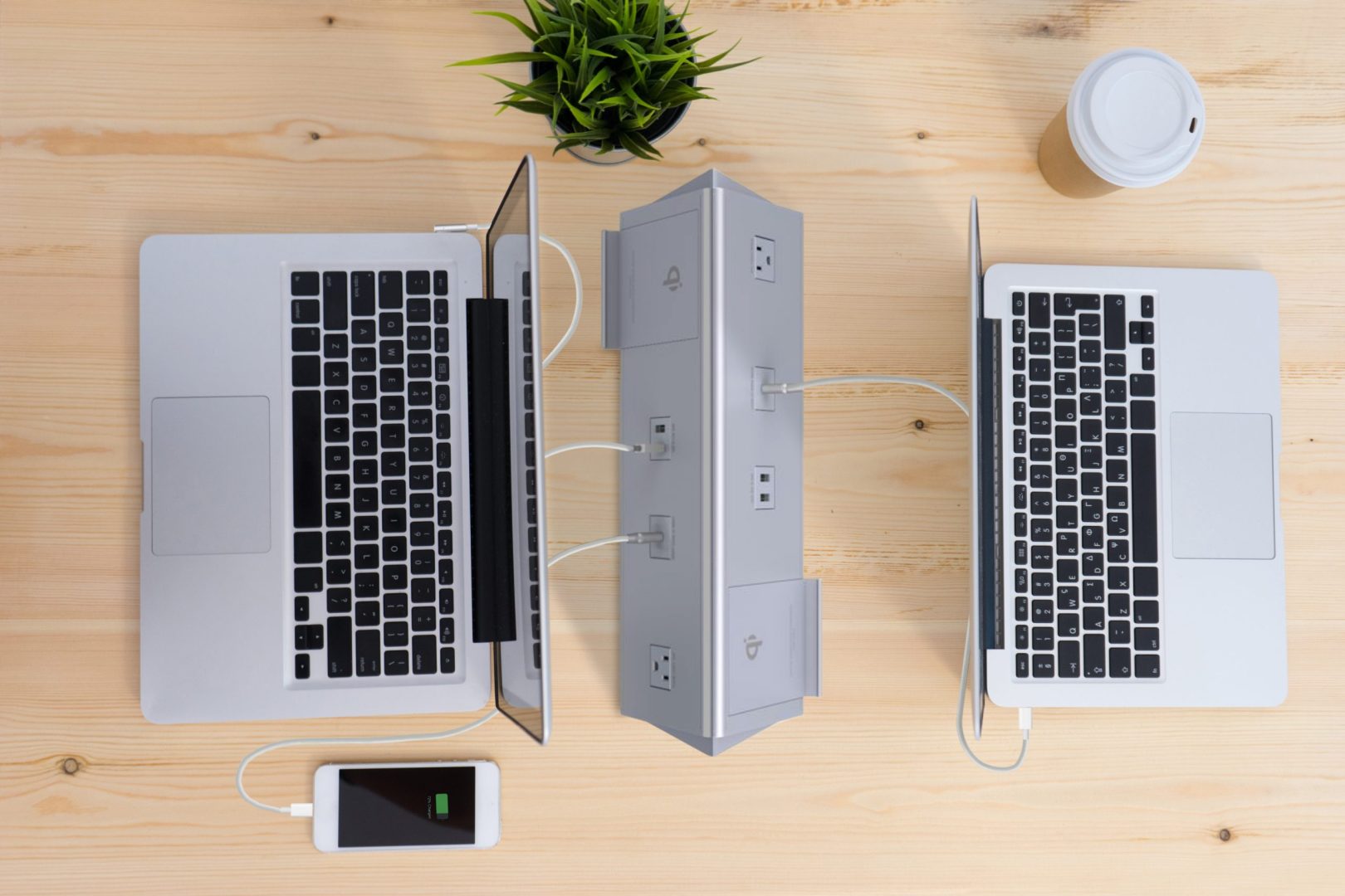 rejuvinate-dock-1500-desk